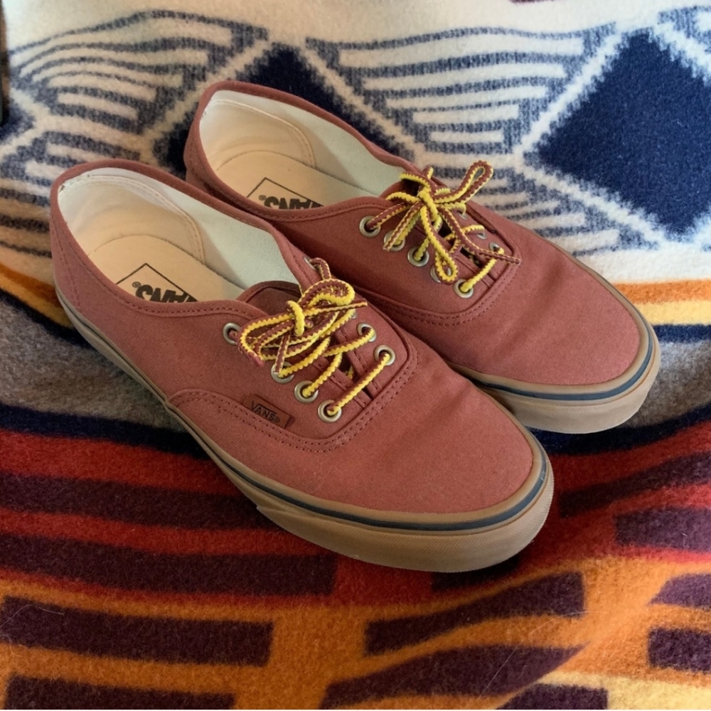 Vans Authentic Gumsole Sequoia Sneaker Women’s 10